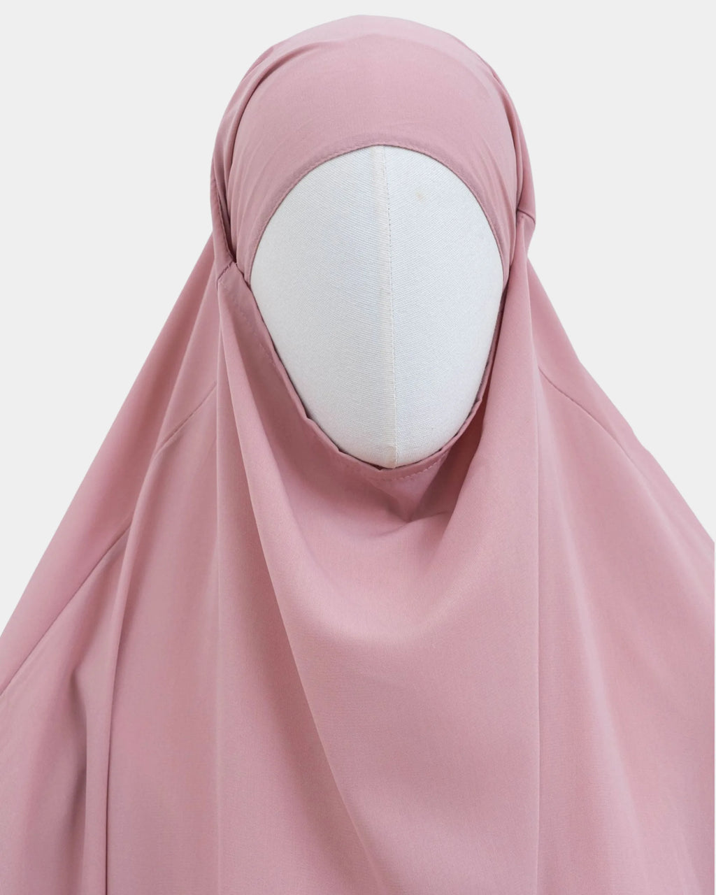 Capuche du jilbab rose et drapé du tissu sur le buste